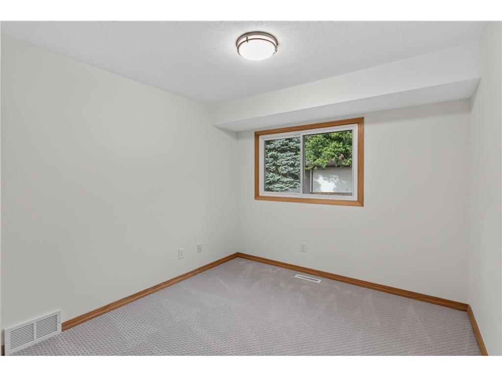 3571 Granada Place N Oakdale MN 55128 7098634 image15