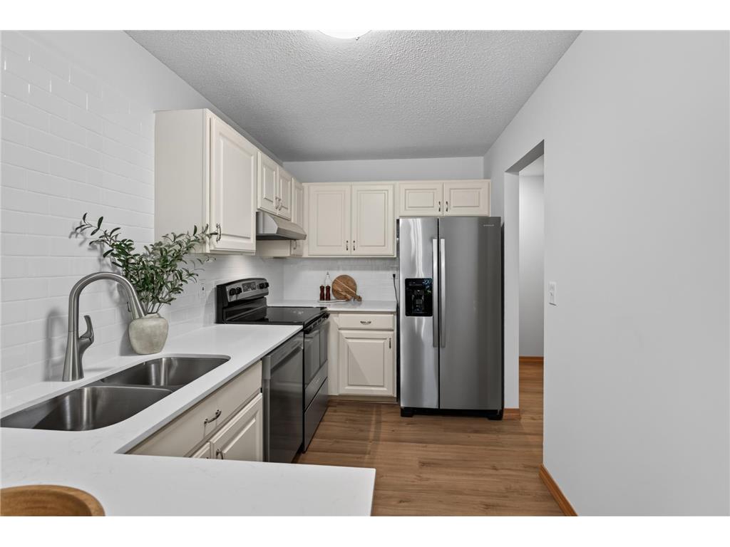 3571 Granada Place N Oakdale MN 55128 7098634 image9