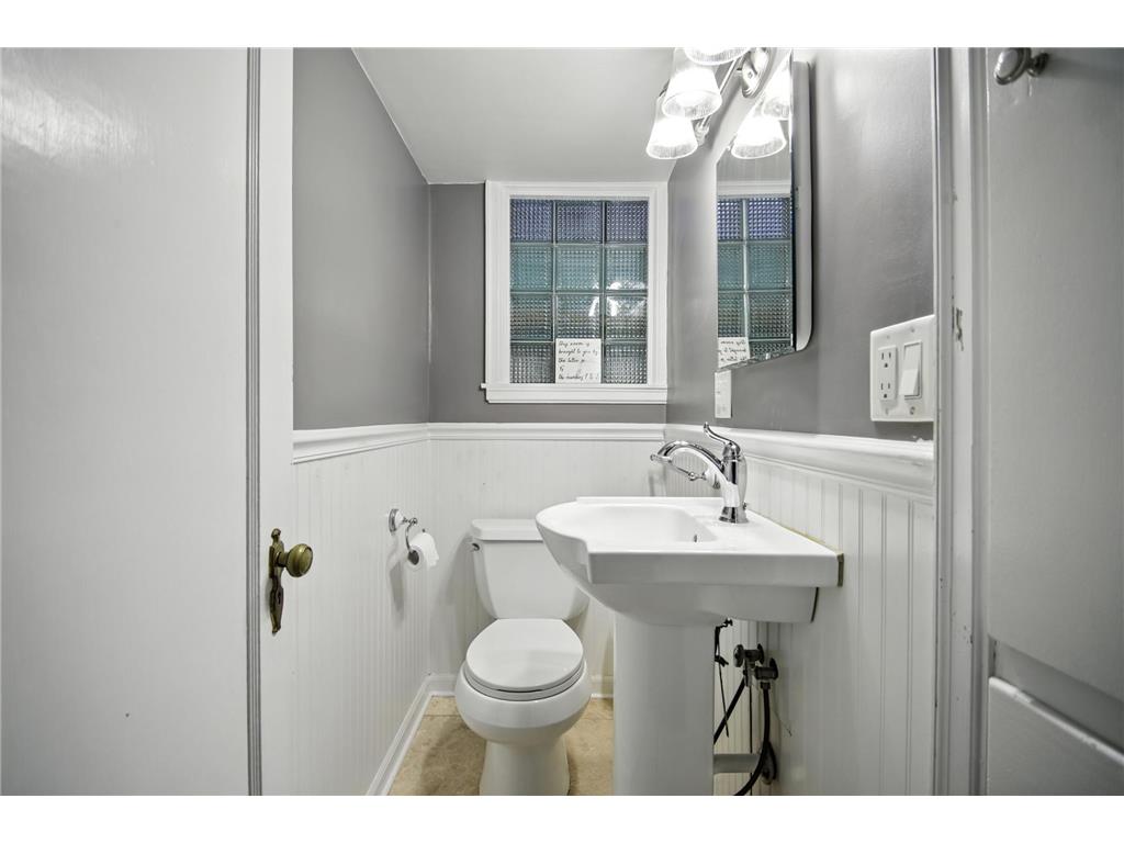 358 18th Street SW Owatonna MN 55060 7009461 image15