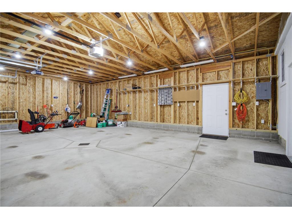 358 18th Street SW Owatonna MN 55060 7009461 image31