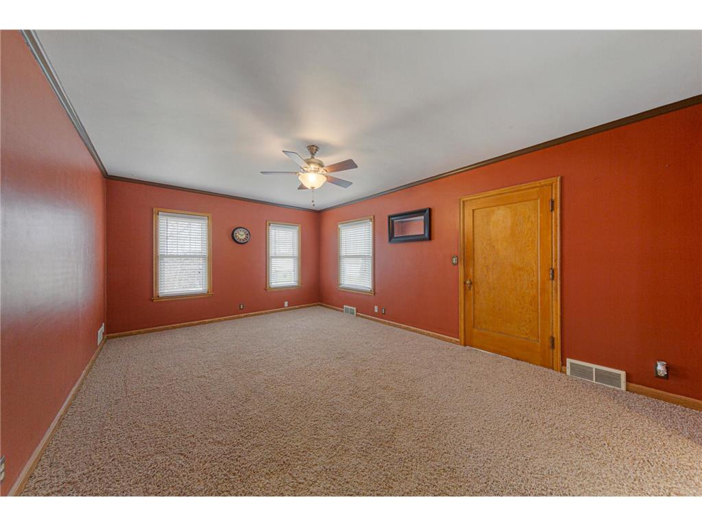 358 18th Street SW Owatonna MN 55060 7047799 image13