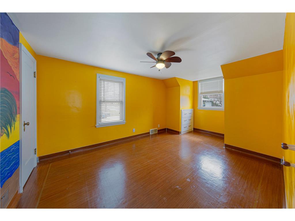 358 18th Street SW Owatonna MN 55060 7047799 image30