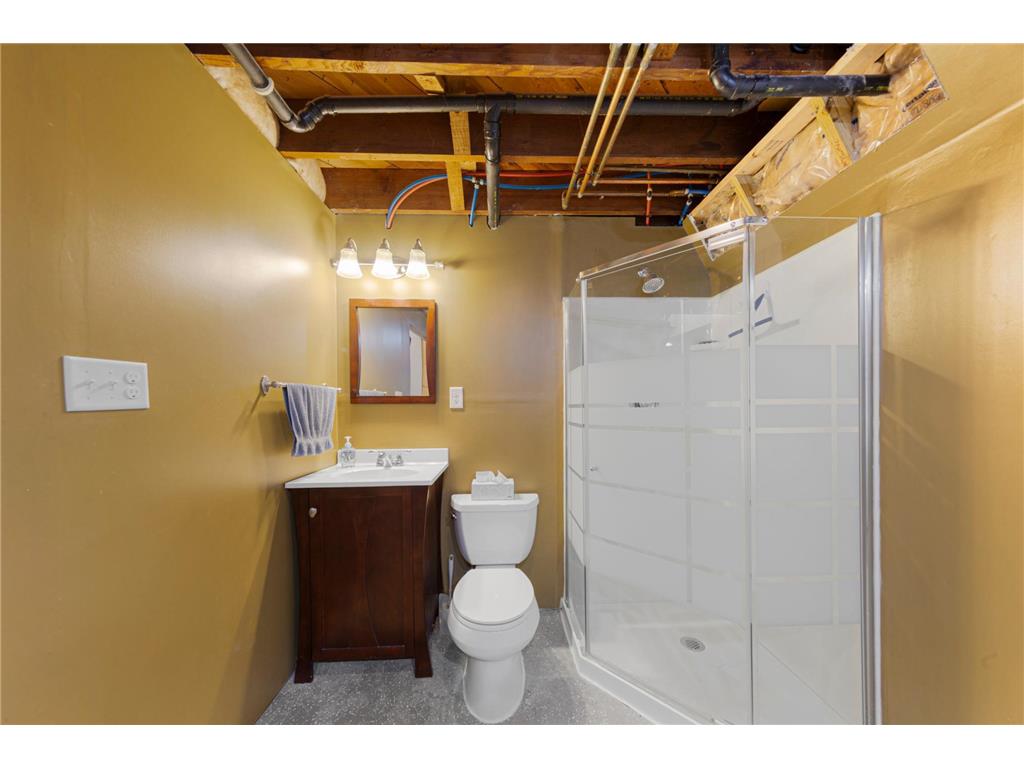 358 18th Street SW Owatonna MN 55060 7047799 image46