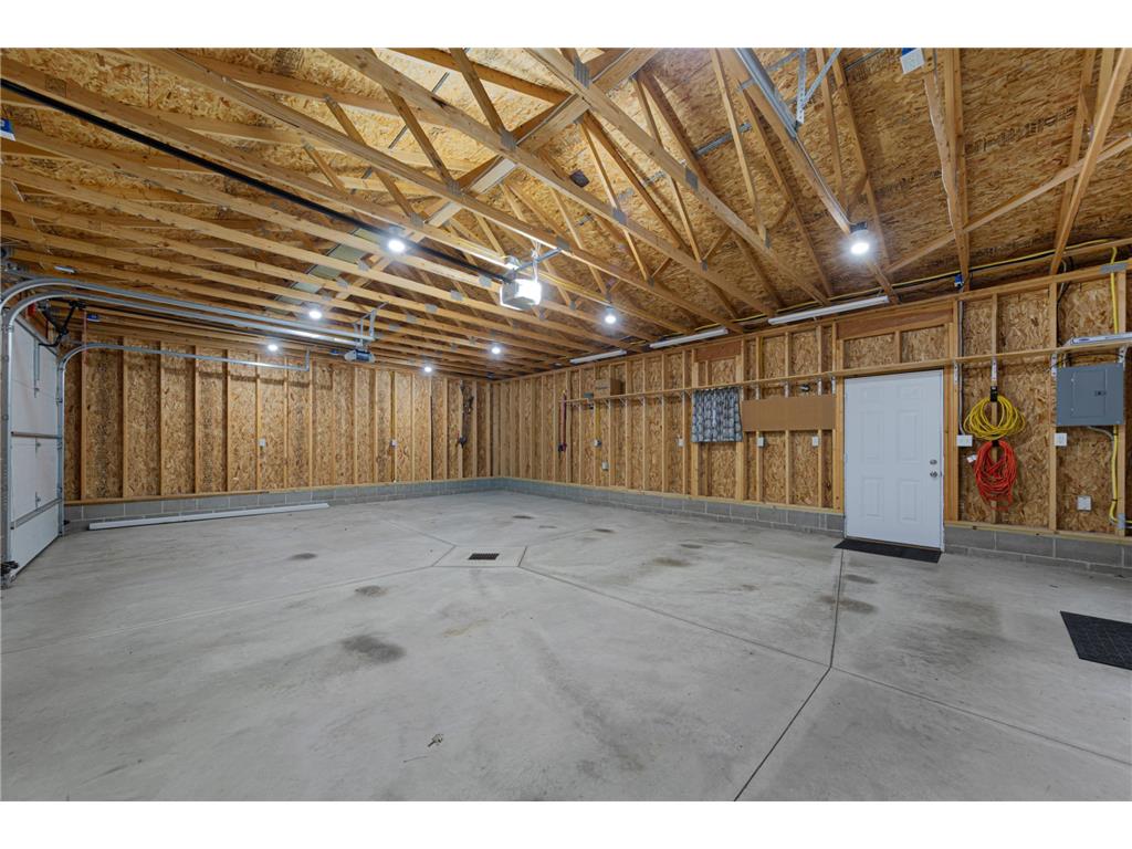 358 18th Street SW Owatonna MN 55060 7047799 image49