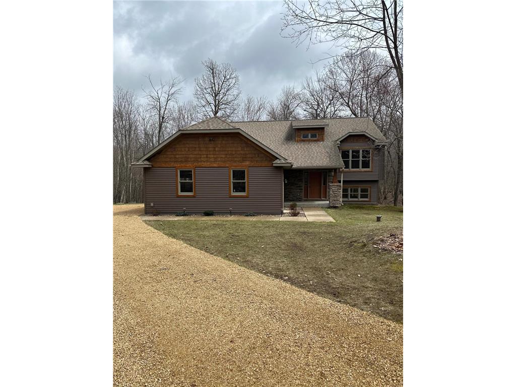 358 195th Street, Alden Twp, WI, 54020 MLS 6356594 Edina Realty