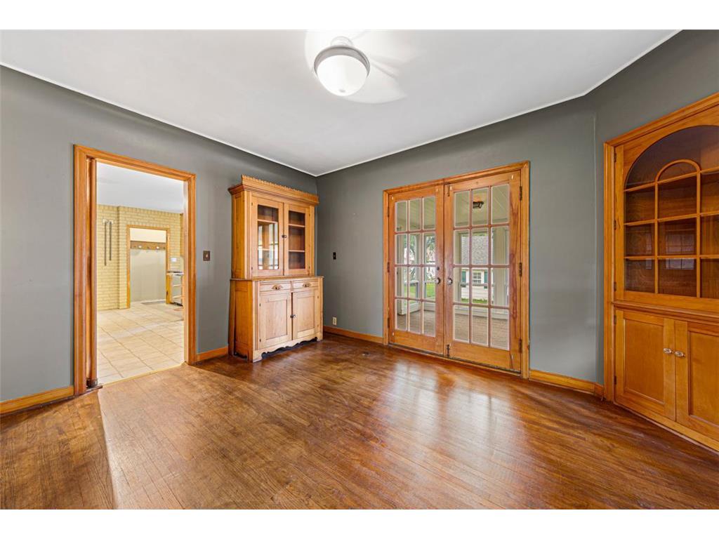 358 4th Street Gaylord MN 55334 6773968 image10