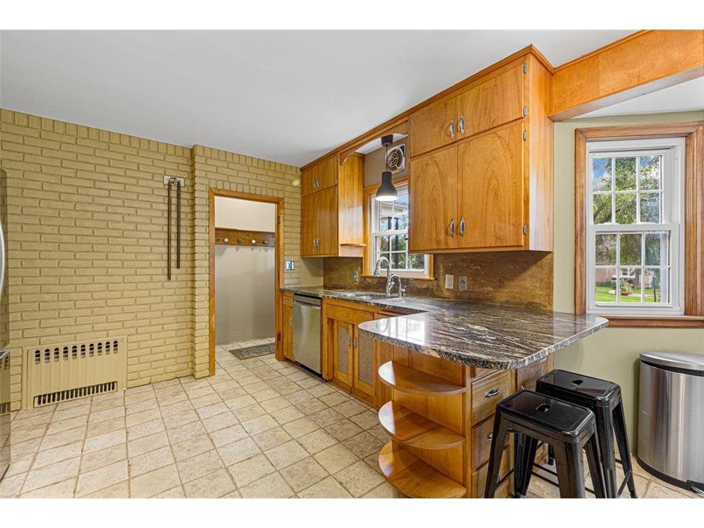 358 4th Street Gaylord MN 55334 6773968 image17