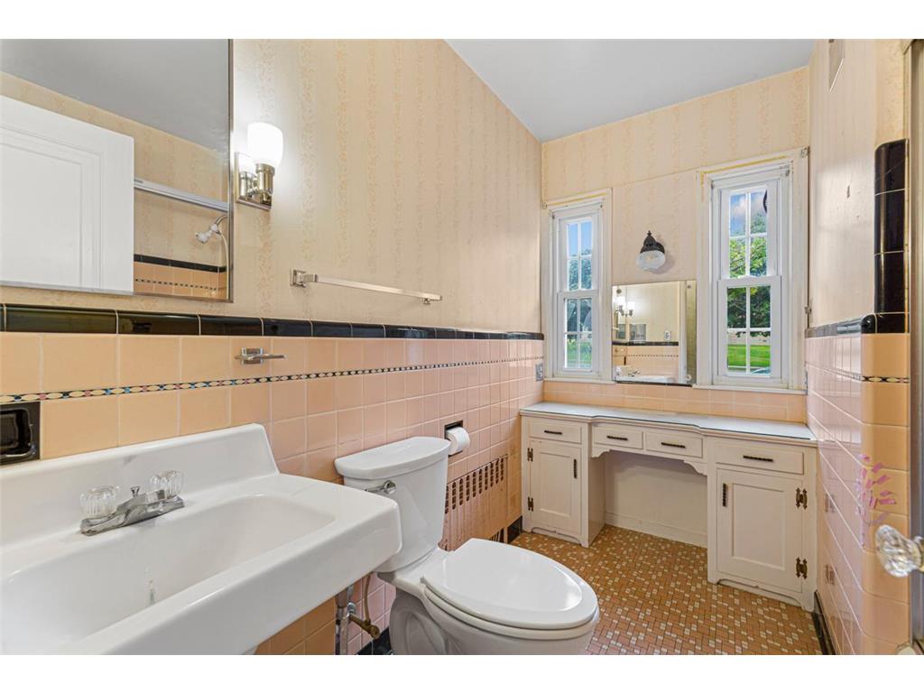 358 4th Street Gaylord MN 55334 6773968 image22