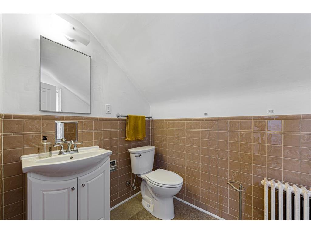 358 4th Street Gaylord MN 55334 6773968 image25