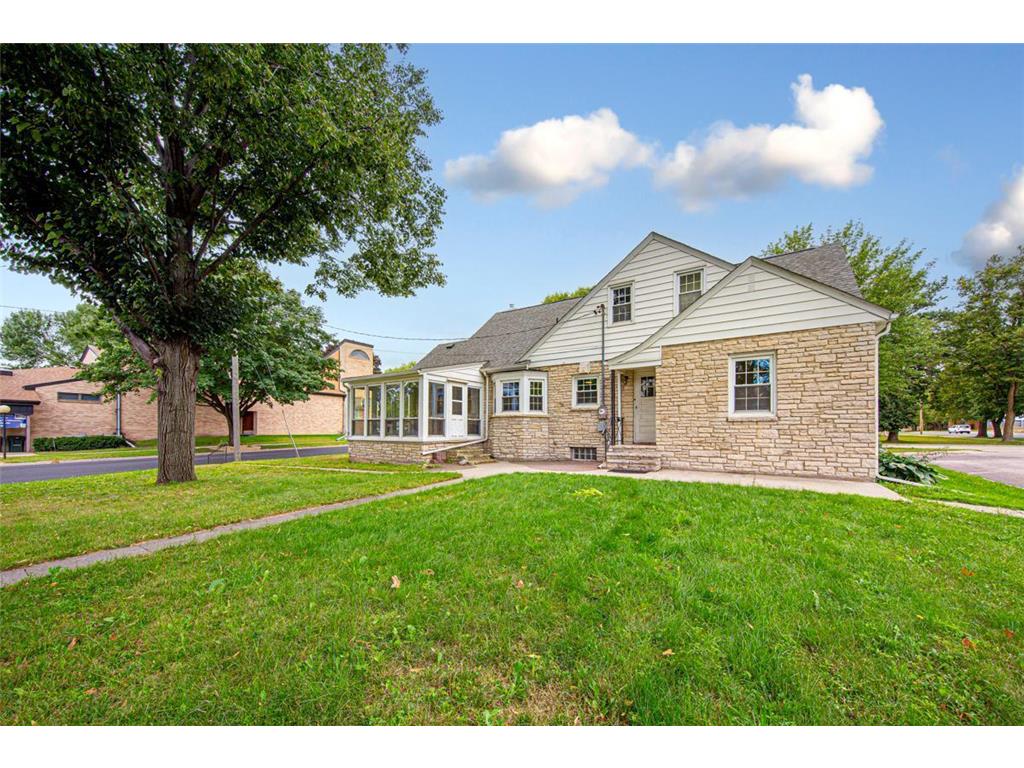 358 4th Street Gaylord MN 55334 6773968 image4