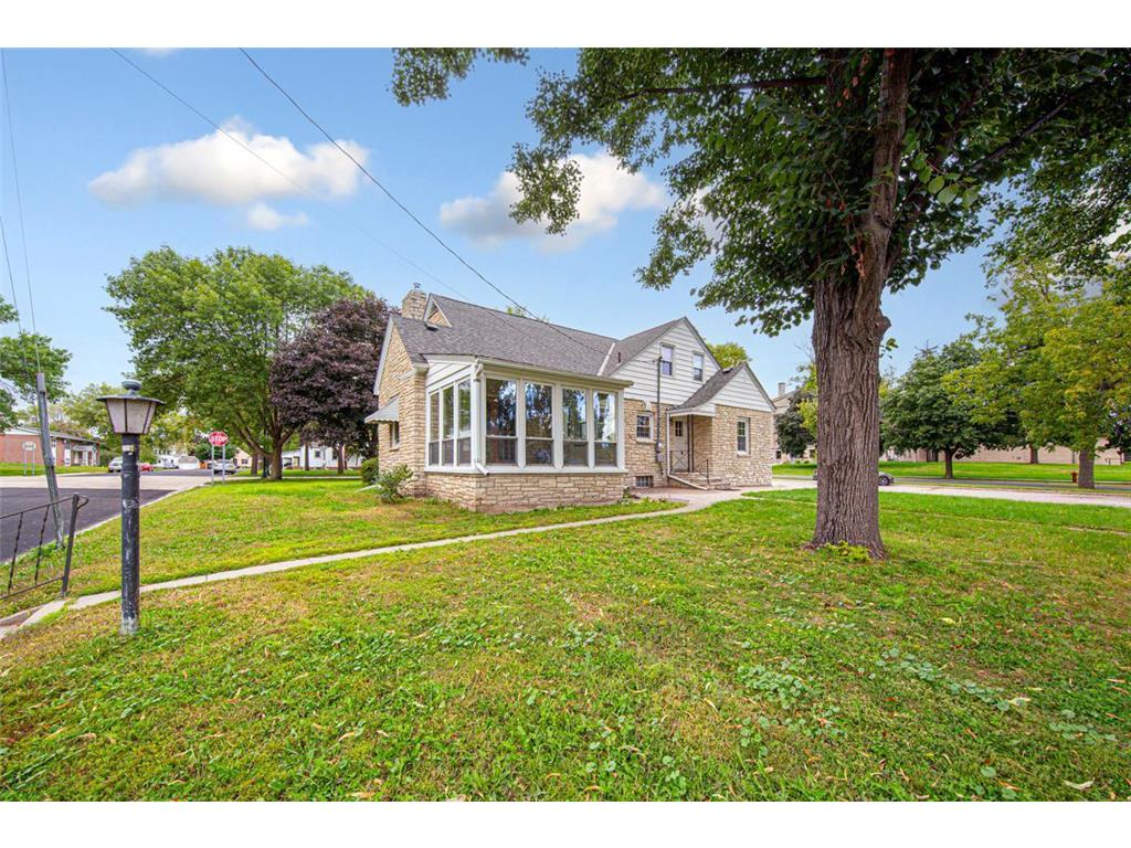 358 4th Street Gaylord MN 55334 6773968 image5