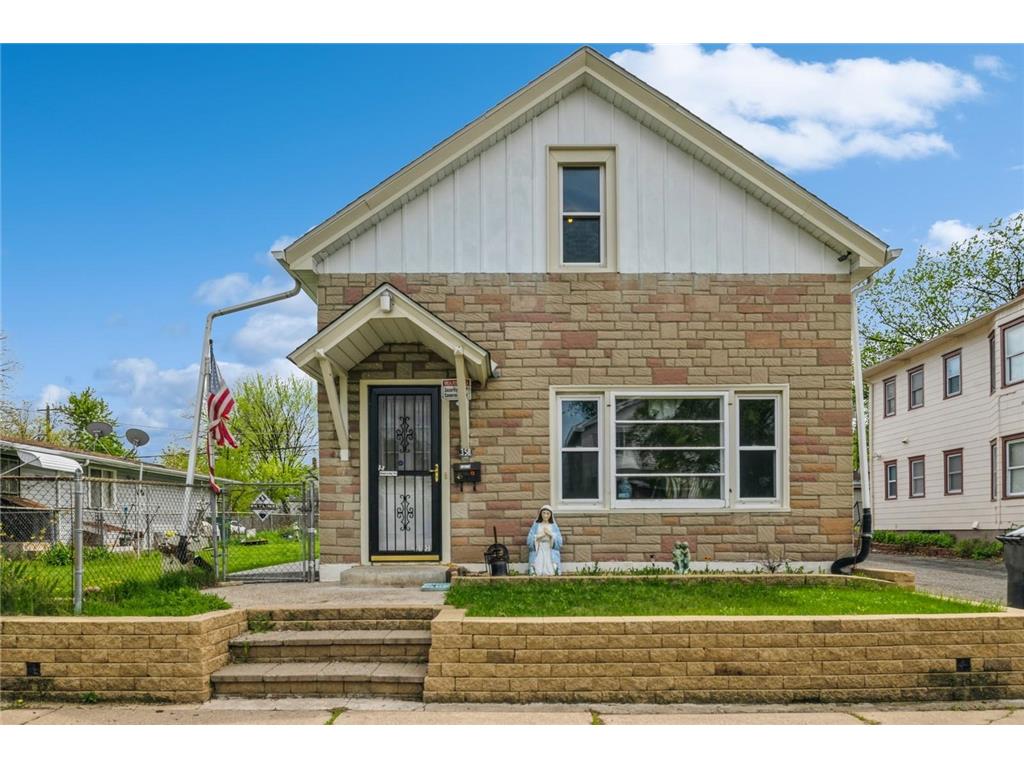 358 Charles Avenue Saint Paul MN 55103 6521839 image1
