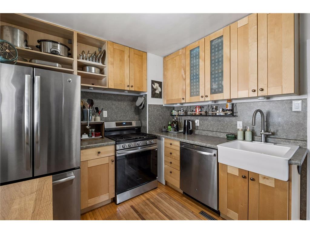 358 Cretin Avenue S Saint Paul MN 55105 7085096 image11