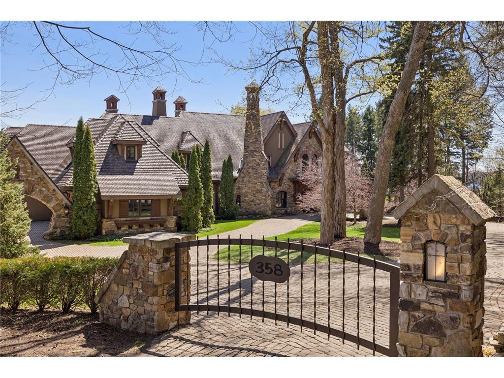 358 Ferndale Road S Wayzata MN 55391 - Lake Minnetonka 7060616 image2
