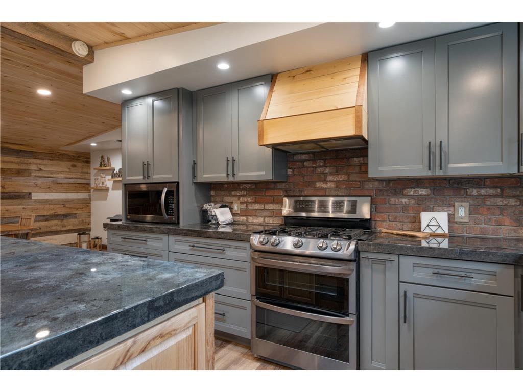 35800 N Bass Lake Road Grand Rapids MN 55744 7077388 image28