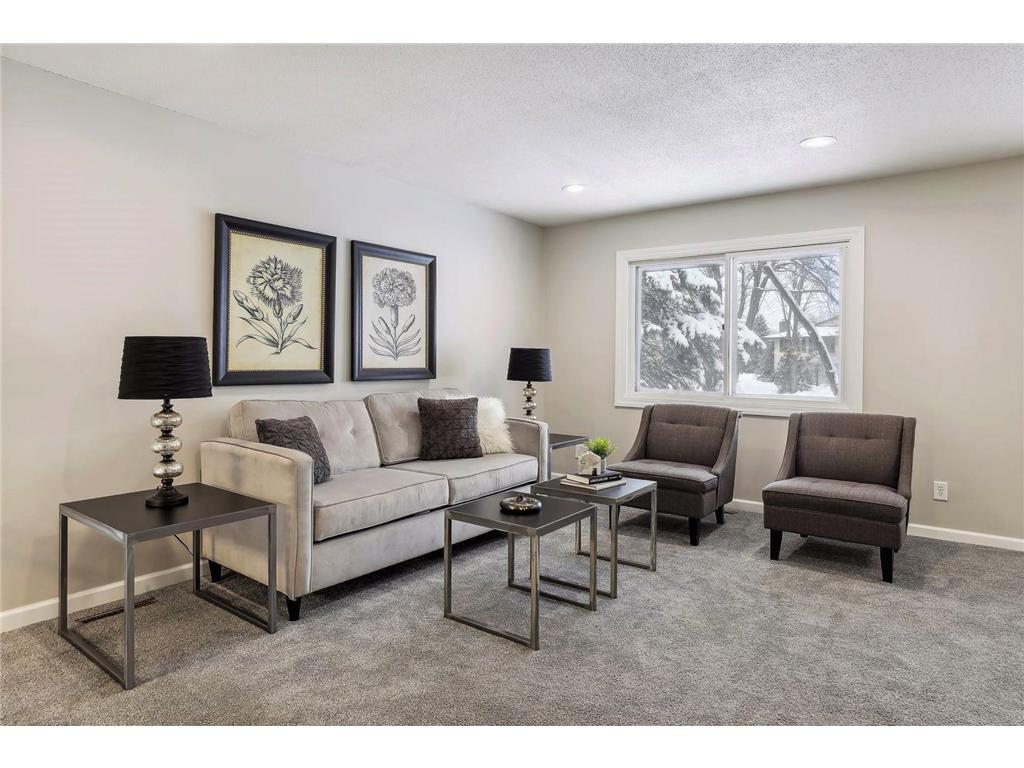 3583 Granada Place N Oakdale MN 55128 6354591 image1