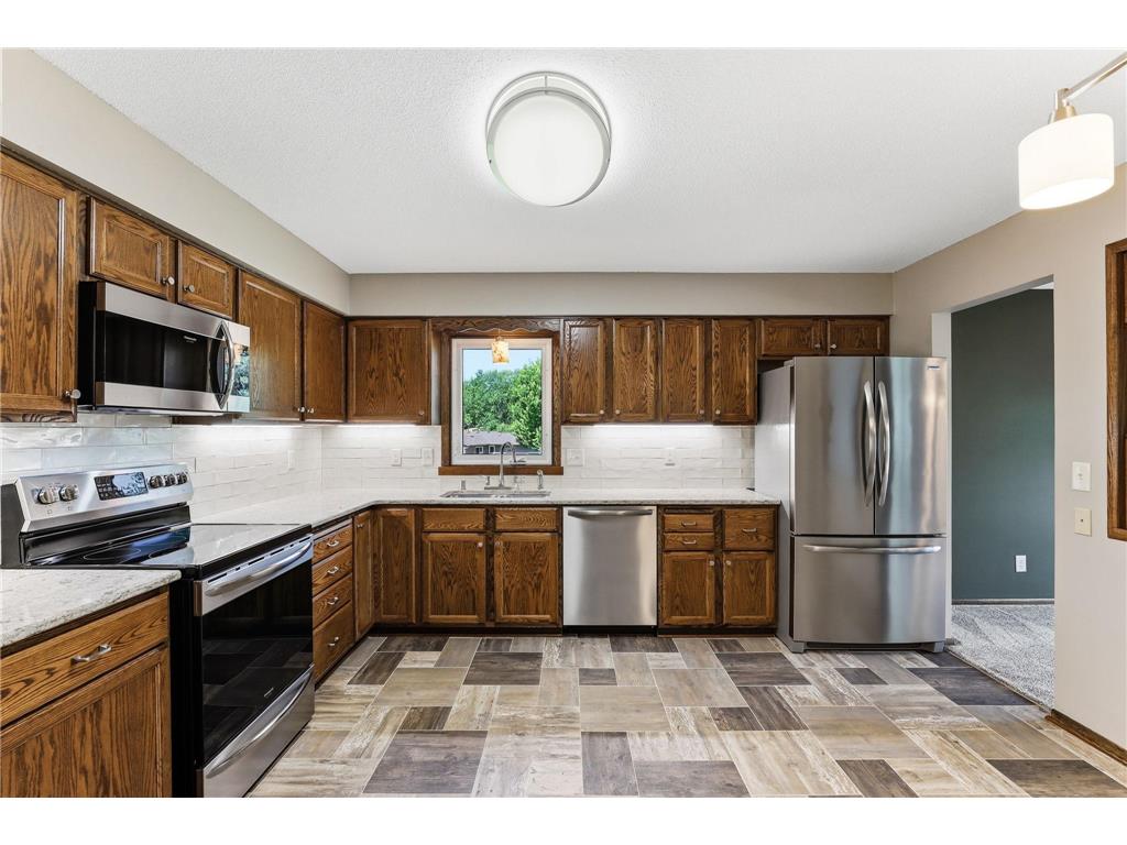 3588 Grenadier Place North Place Oakdale MN 55128 7078473 image12