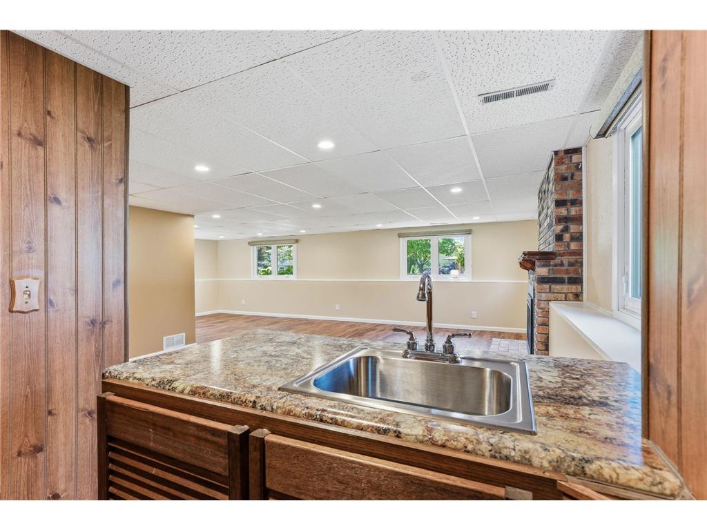 3588 Grenadier Place North Place Oakdale MN 55128 7078473 image29