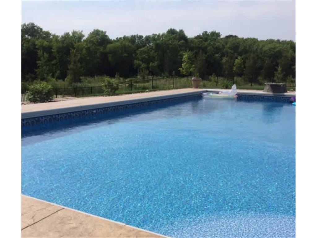 359 Riverside Circle Anoka MN 55303 7056062 image4