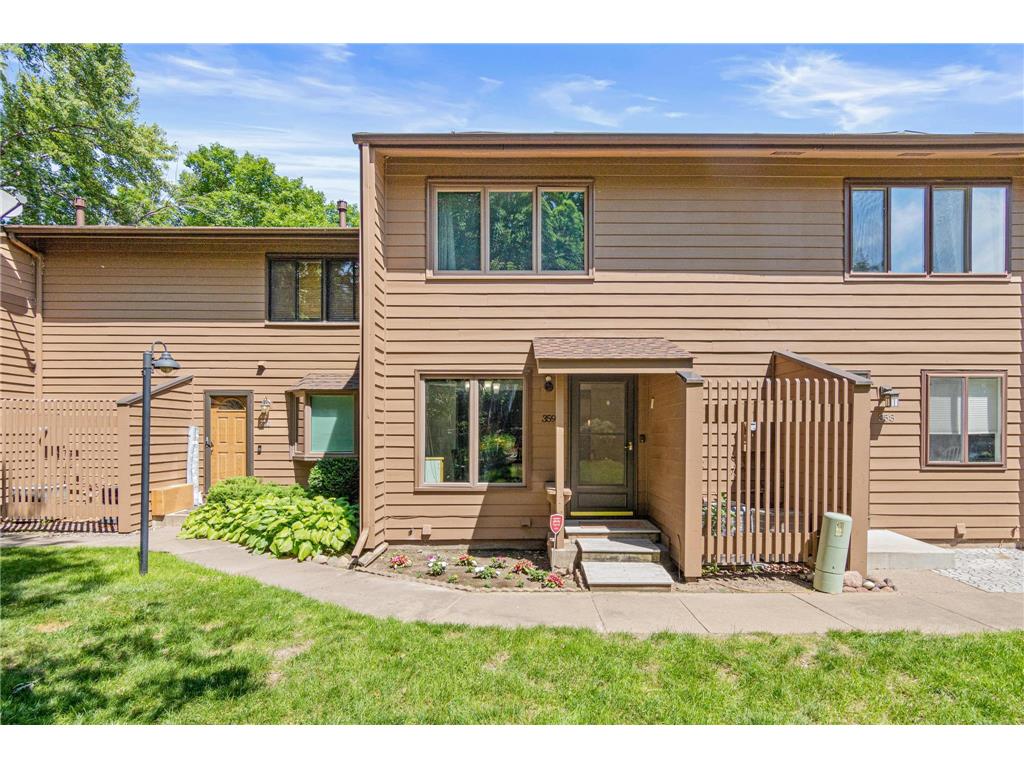 359 W Eagle Lake Drive Maple Grove MN 55369 - Eagle 6694239 image1