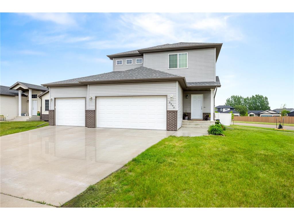 3590 49th Street S Fargo ND 58104 7084729 image1
