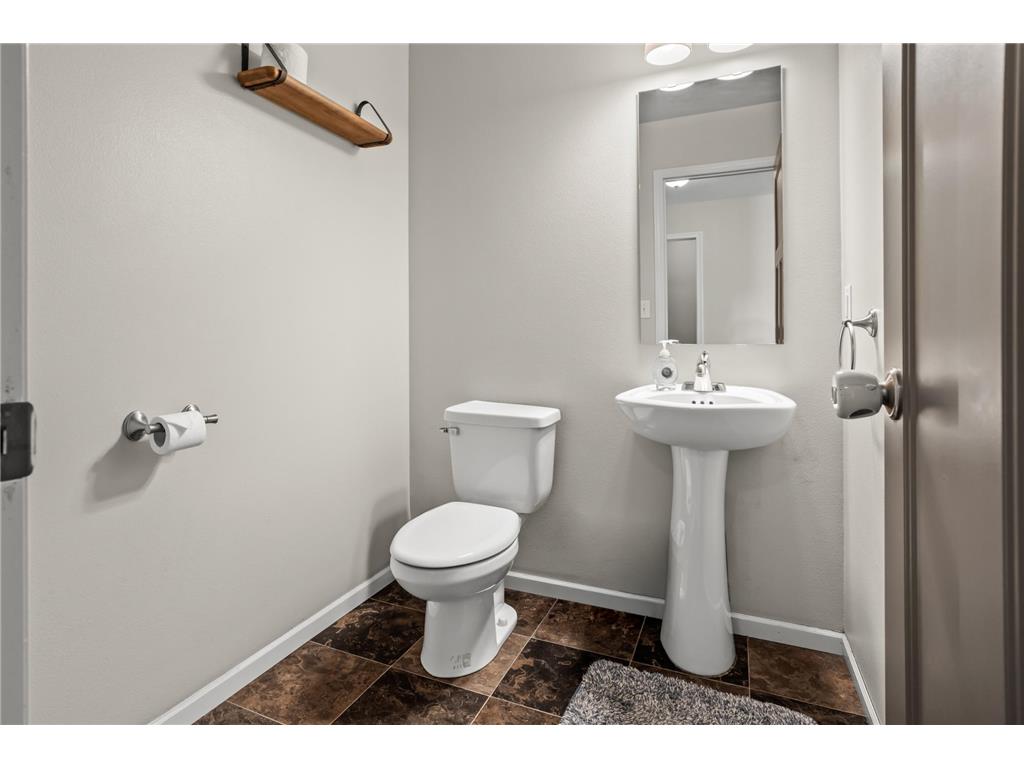 3590 49th Street S Fargo ND 58104 7084729 image16
