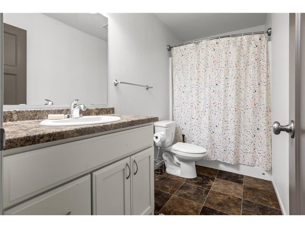 3590 49th Street S Fargo ND 58104 7084729 image25