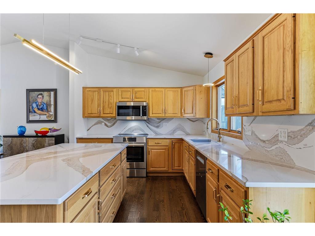 3590 Searle Court Vadnais Heights MN 55127 7026389 image10