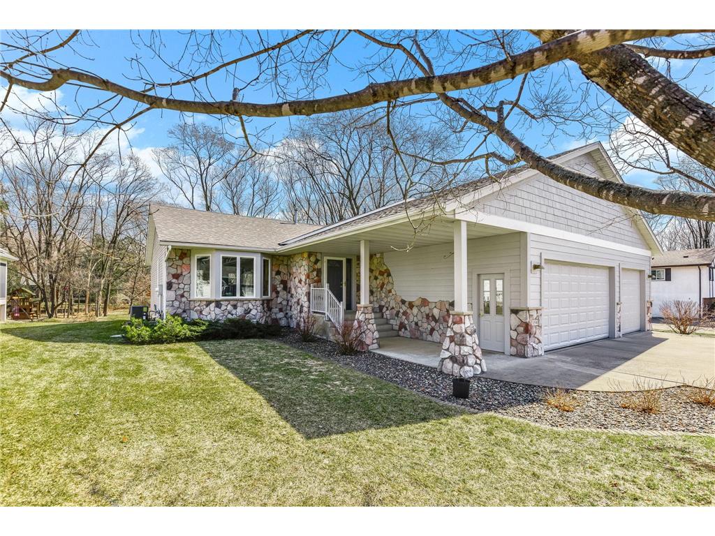 3590 Searle Court Vadnais Heights MN 55127 7026389 image2