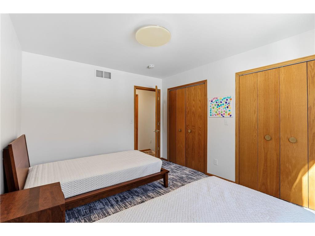 3590 Searle Court Vadnais Heights MN 55127 7026389 image21