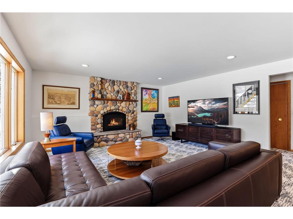 3590 Searle Court Vadnais Heights MN 55127 7026389 image31