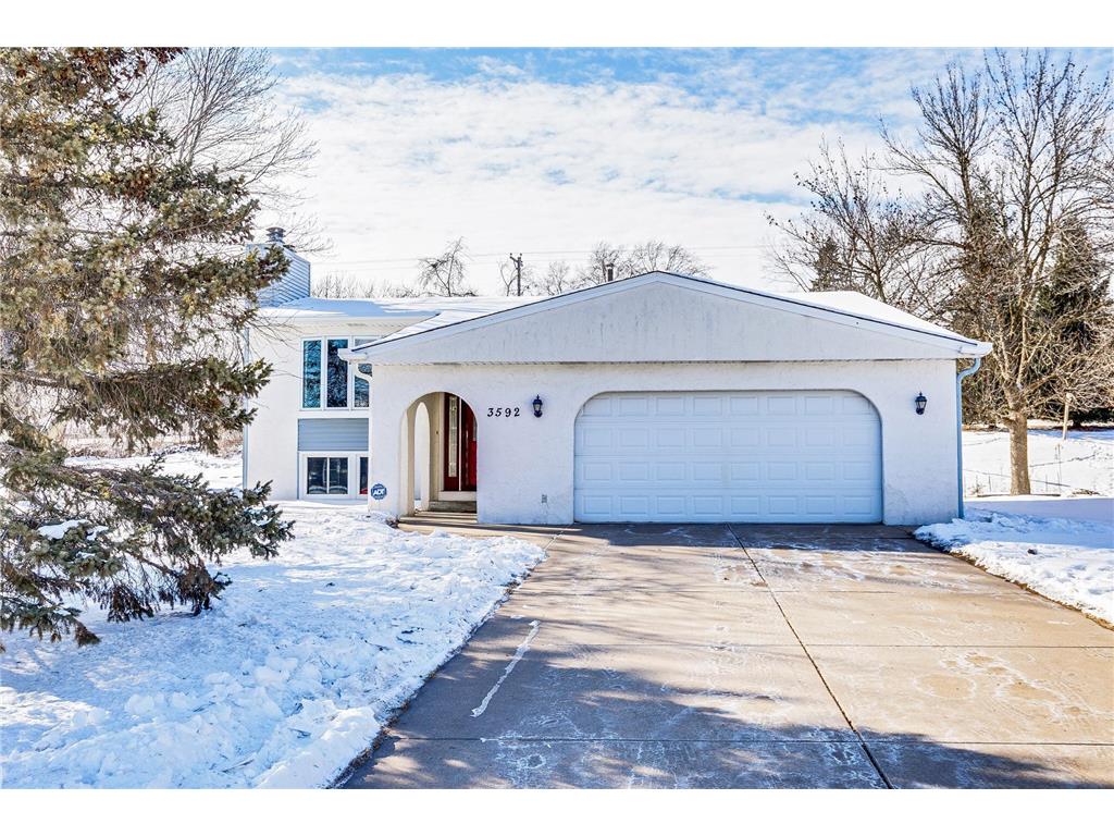 3592 Glen Oaks Avenue White Bear Lake MN 55110 6675328 image1