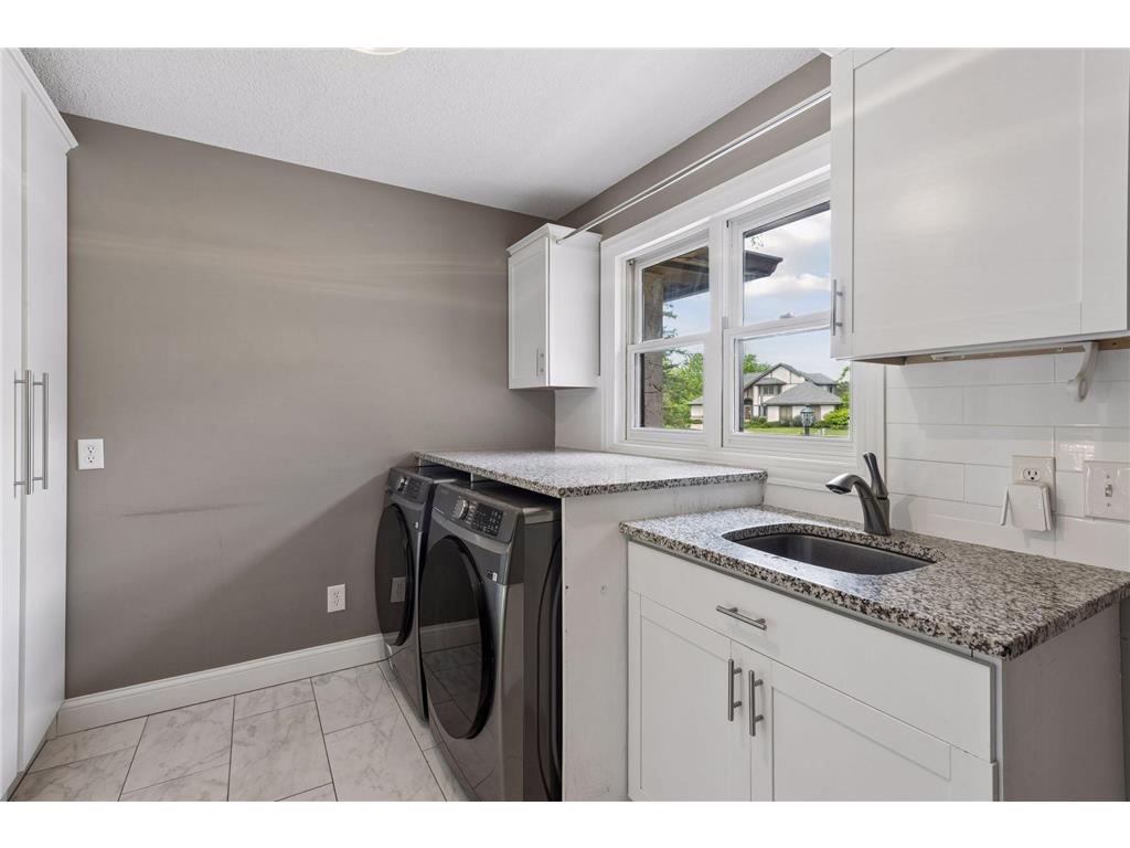 3595 Rae Lane Woodbury MN 55125 7067336 image36