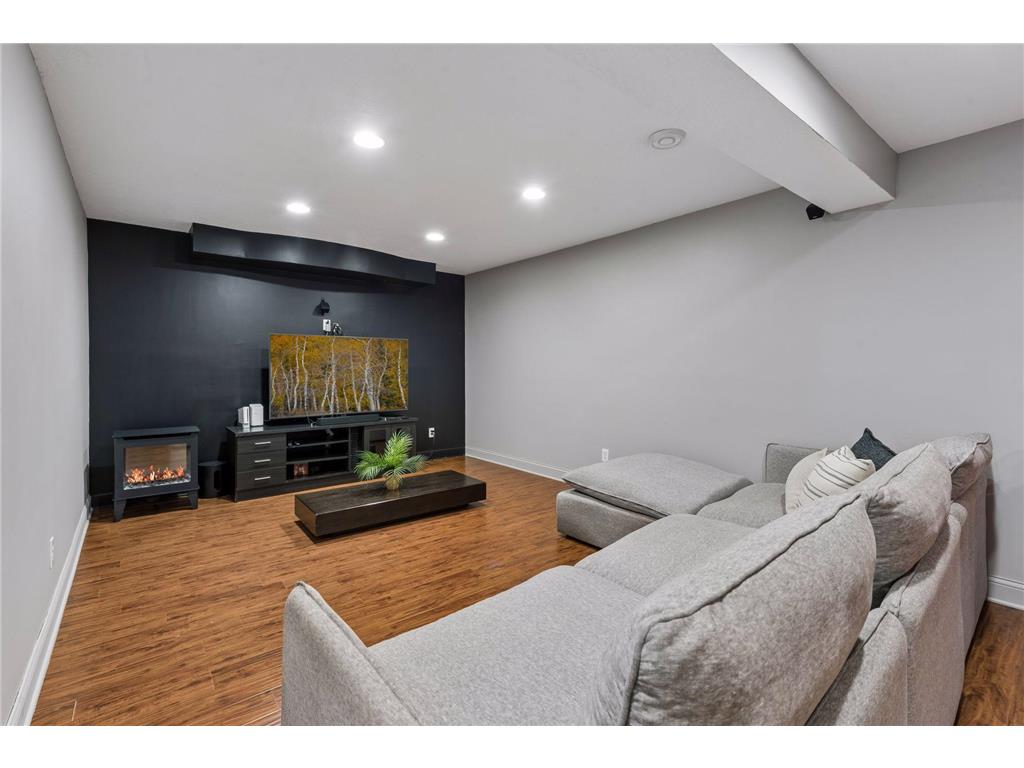 3595 Rae Lane Woodbury MN 55125 7067336 image43