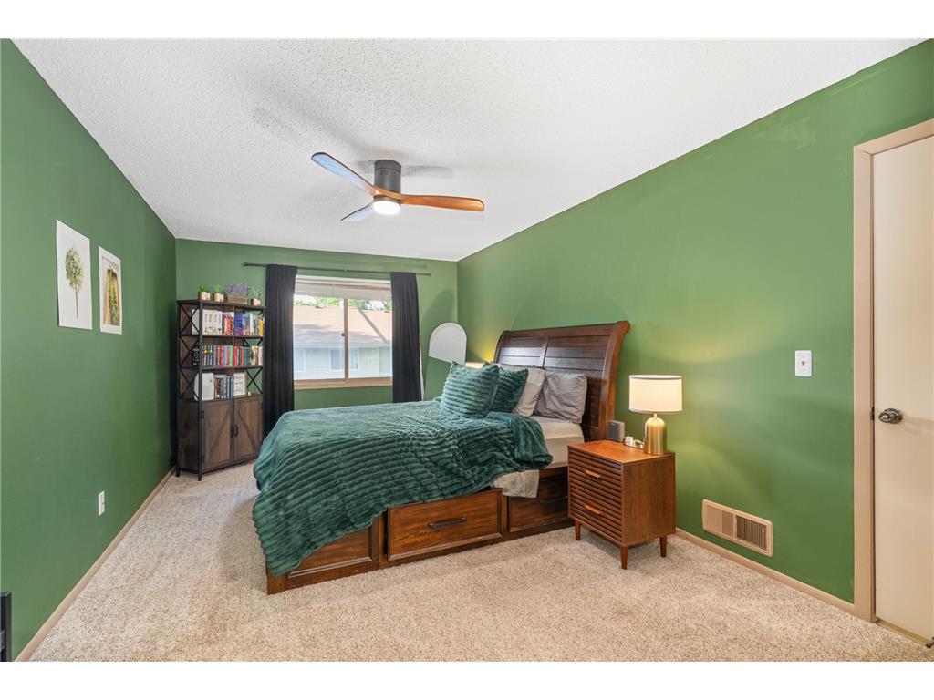 3597 York Drive Woodbury MN 55125 7083844 image16