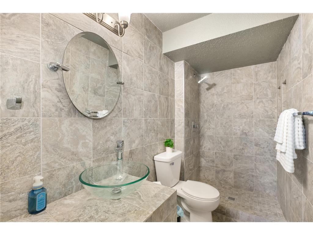 3597 York Drive Woodbury MN 55125 7083844 image19