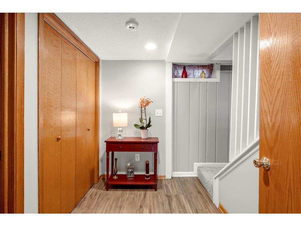 36 Western Terrace Golden Valley MN 55426 7049681 image20