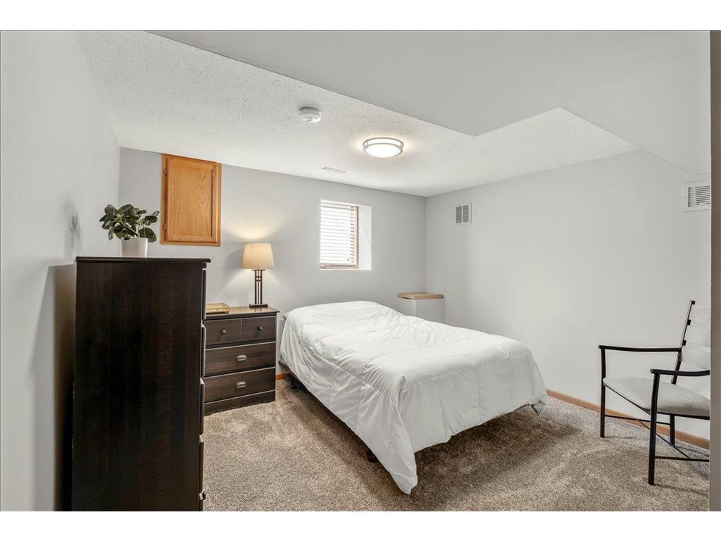 36 Western Terrace Golden Valley MN 55426 7049681 image25