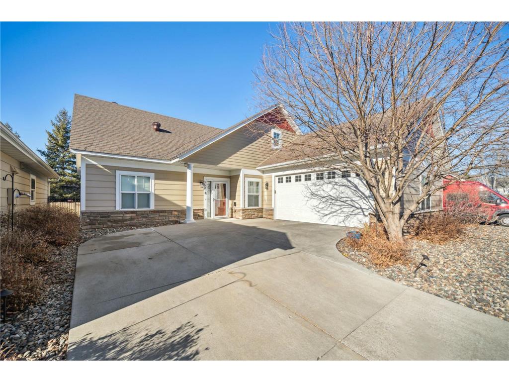 360 E Travelers Trail Burnsville MN 55337 6481786 image1