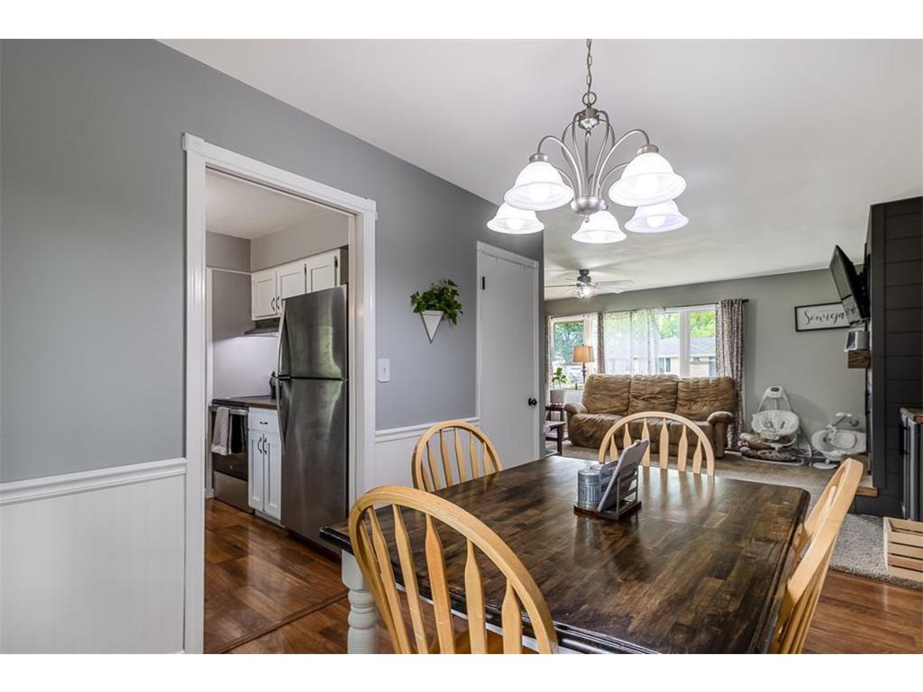 360 N Park Avenue Le Center MN 56057 7077920 image13