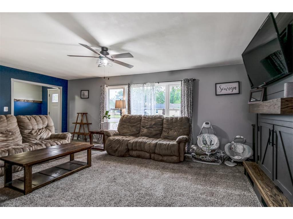 360 N Park Avenue Le Center MN 56057 7077920 image15
