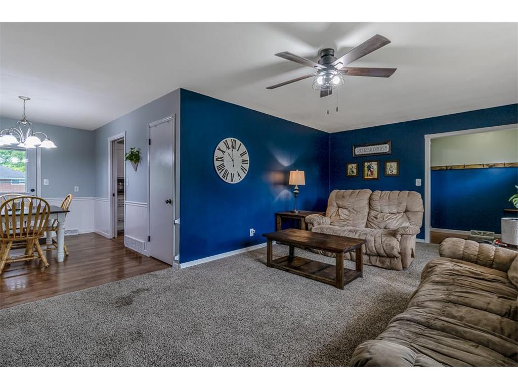 360 N Park Avenue Le Center MN 56057 7077920 image18