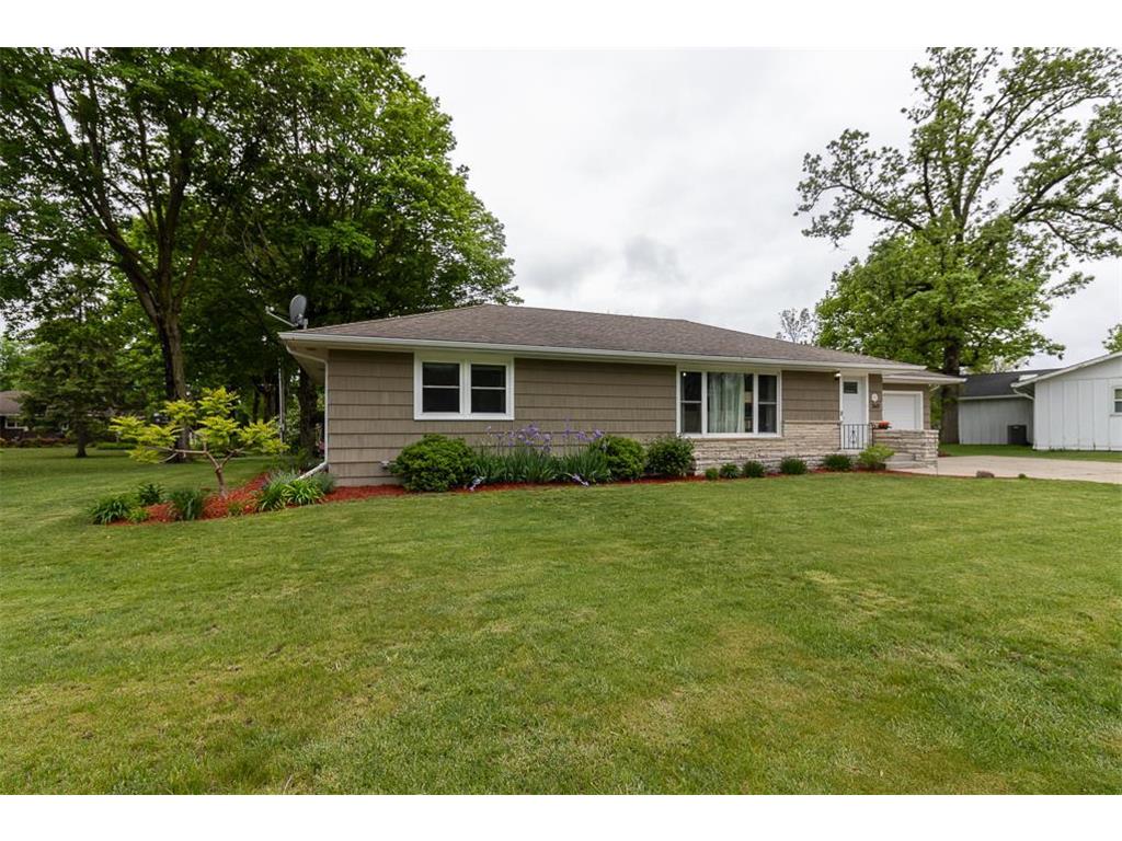 360 N Park Avenue Le Center MN 56057 7077920 image3