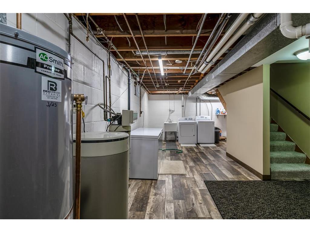 360 N Park Avenue Le Center MN 56057 7077920 image35
