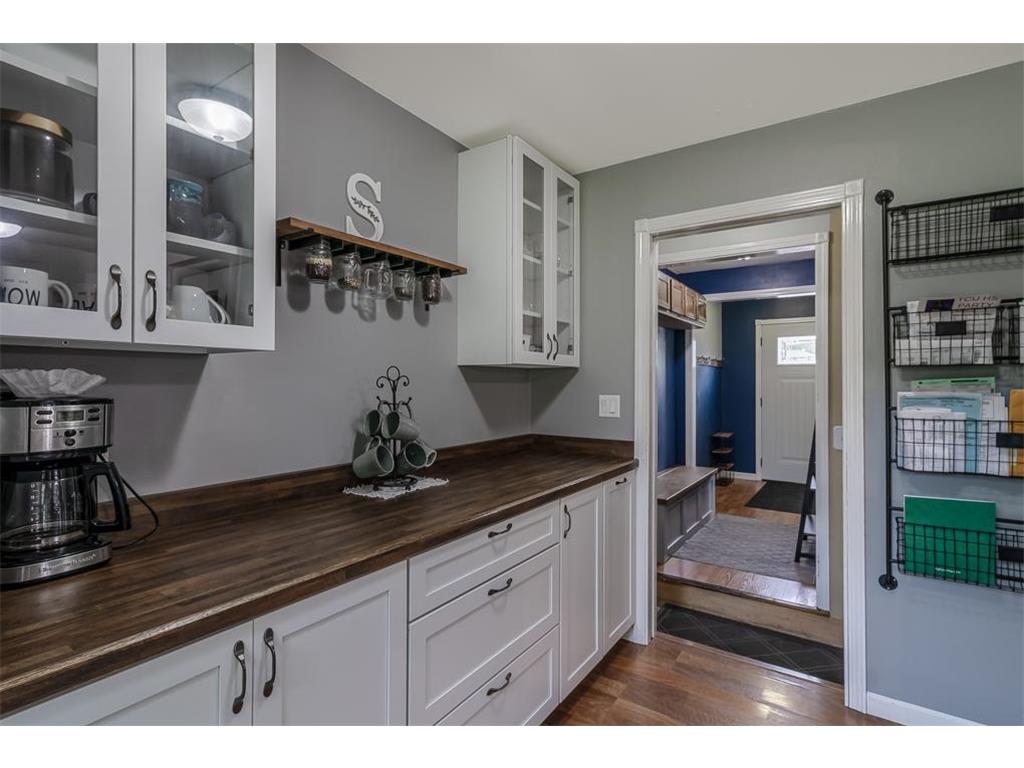360 N Park Avenue Le Center MN 56057 7077920 image9