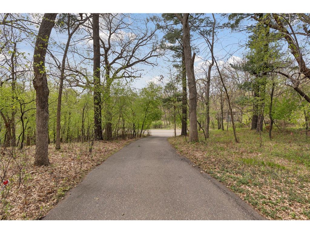 360 Quail Road Dellwood MN 55110 7077775 image3