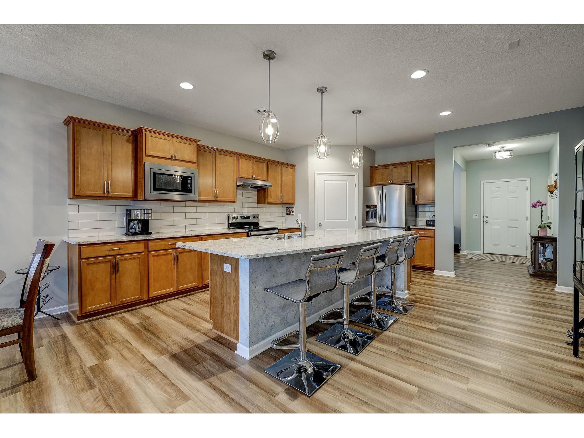 360 Rice Creek Boulevard NE Fridley MN 55432 6103233 image1