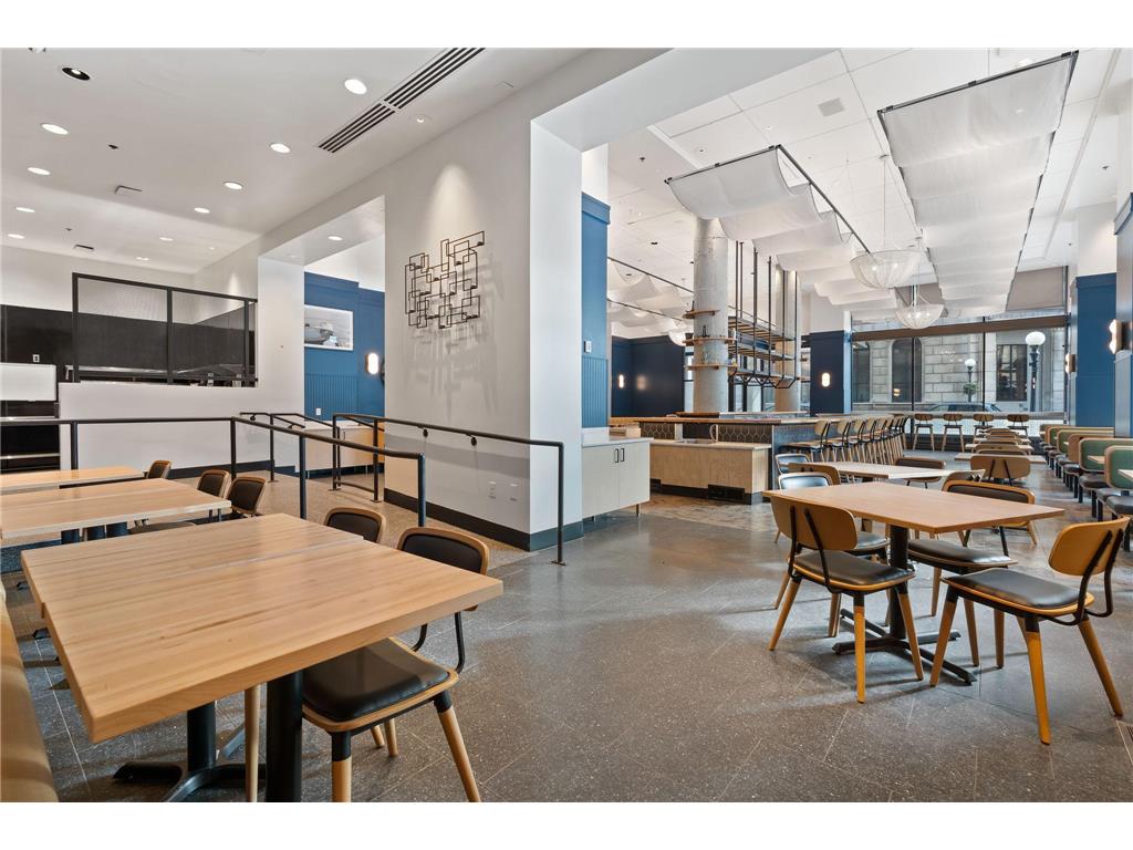 360 Saint Peter Street #4 Saint Paul MN 55102 6750777 image15