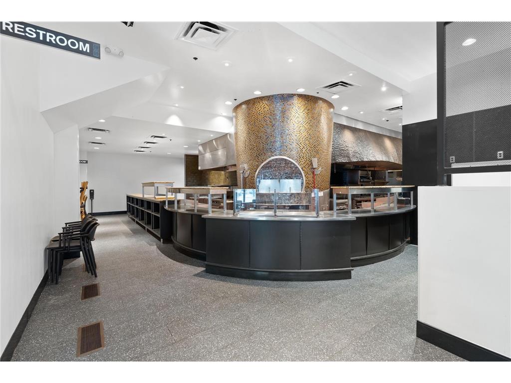 360 Saint Peter Street #4 Saint Paul MN 55102 6750777 image20