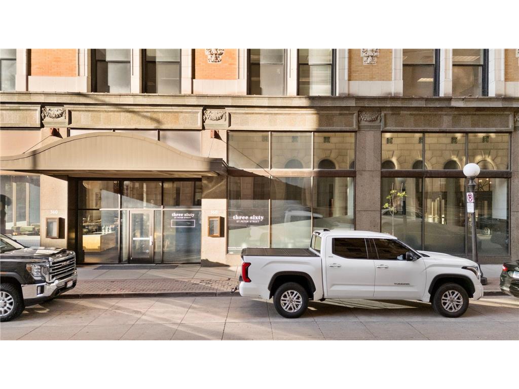 360 Saint Peter Street #4 Saint Paul MN 55102 6750777 image60